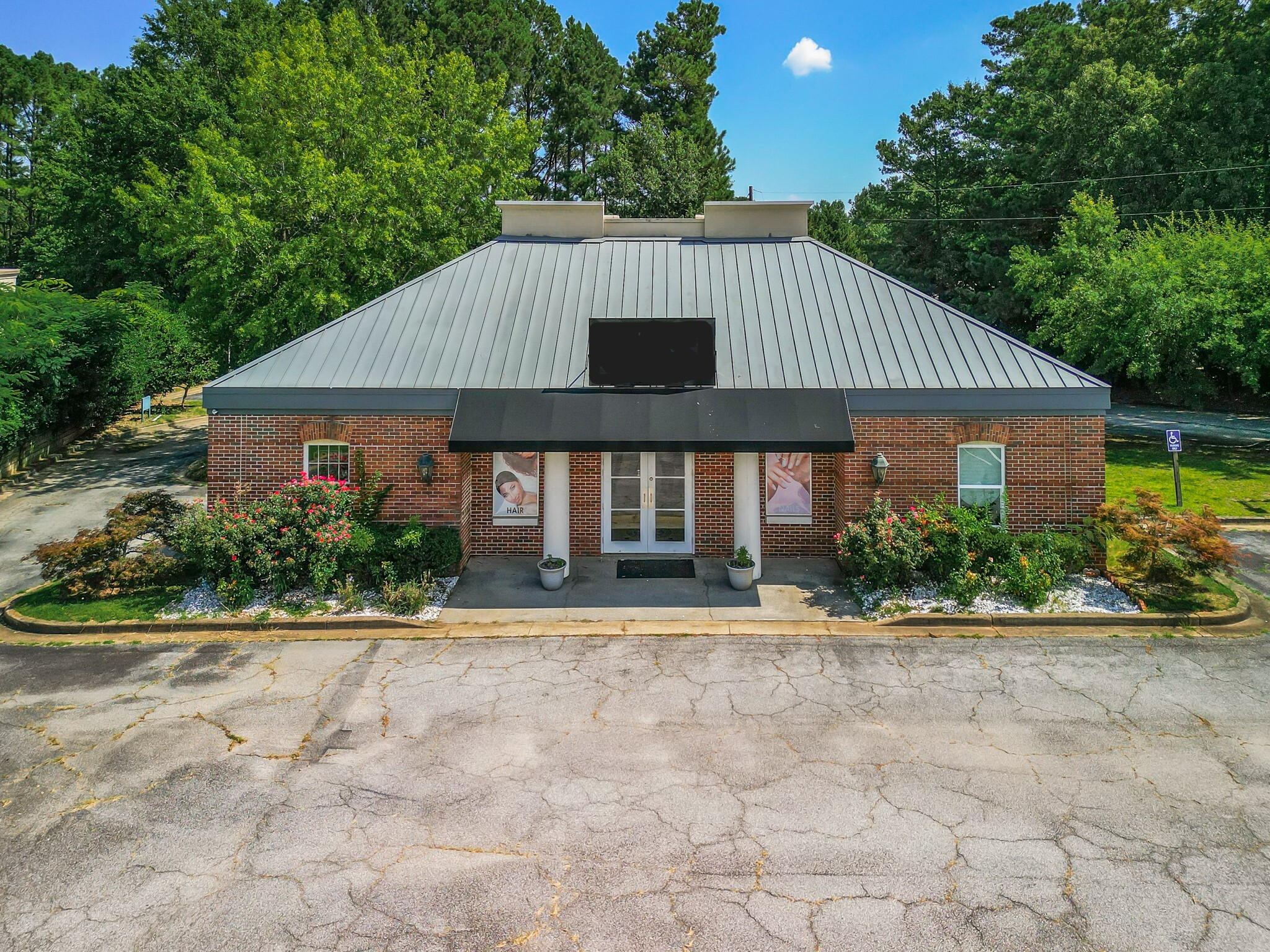 2508 E Piedmont Rd, Marietta, GA à vendre Photo du b timent- Image 1 de 38