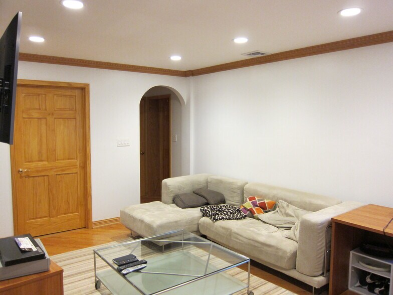 35 Harrison Ave, Highland Park, NJ à vendre - Photo du bâtiment - Image 3 de 7