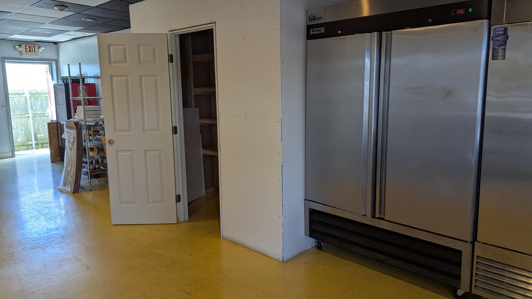 1785 Cranston St, Cranston, RI for lease Interior Photo- Image 1 of 15