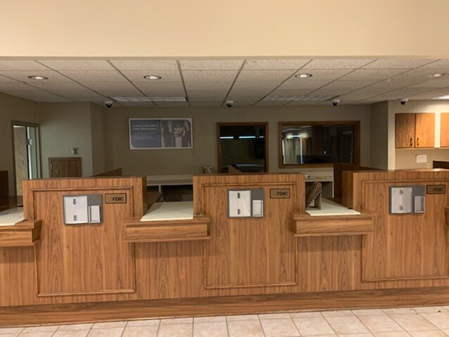 2600 Zion Rd, Henderson, KY à vendre - Photo intérieure - Image 2 de 23