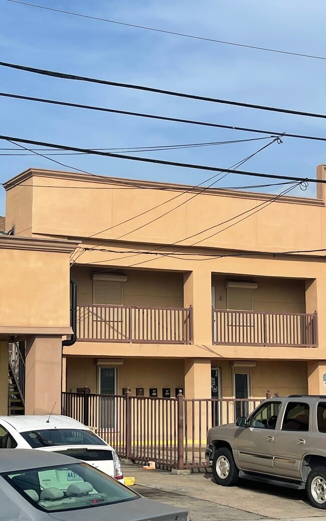 Plus de détails pour 8001 & 8009 Downman Rd – à vendre, New Orleans, LA