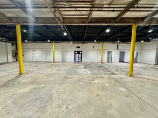 Plus de détails pour 1310 W Gate City Blvd, Greensboro, NC - Industriel à louer