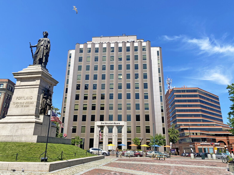 1 Monument Sq, Portland, ME à louer - Photo du bâtiment - Image 2 de 6