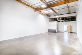 600 S Grand Ave, Santa Ana, CA à louer Photo intérieure- Image 2 de 2