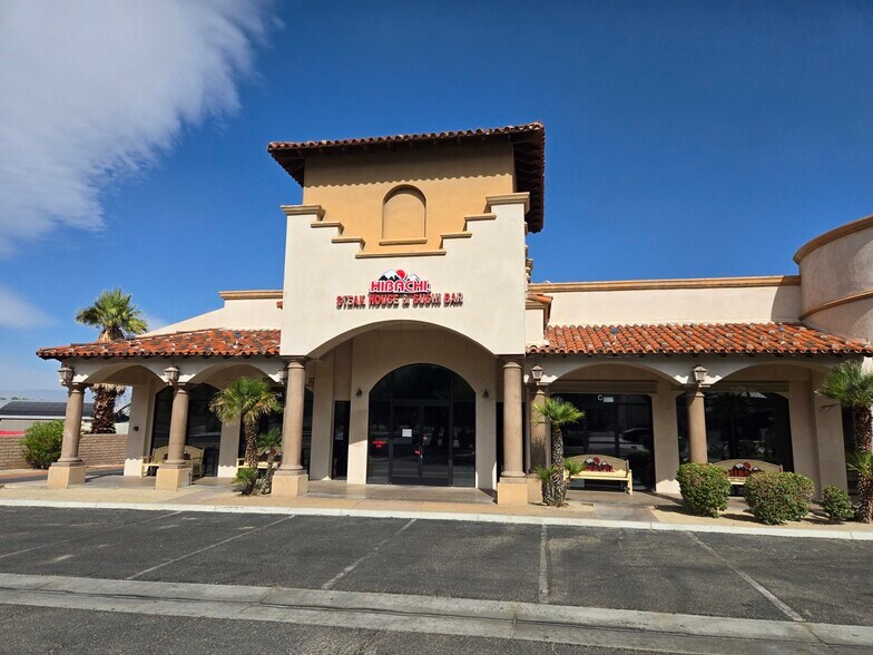 71680 US Highway 111, Rancho Mirage, CA à louer - Photo du bâtiment - Image 3 de 8