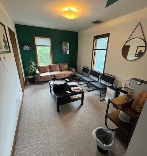 145 Decker Rd, Butler, NJ à vendre - Photo intérieure - Image 3 de 6