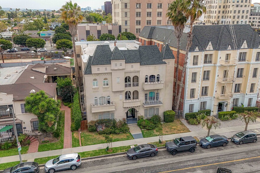 650 S Detroit St, Los Angeles, CA à vendre - Photo du bâtiment - Image 3 de 6
