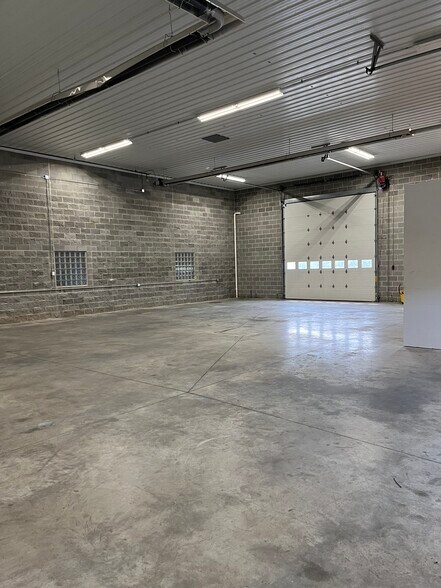 2600 Commerce Pky, Lancaster, NY à louer - Photo intérieure - Image 2 de 11