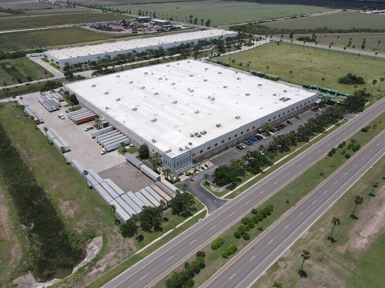 5601 W Military Hwy, McAllen, TX à louer - Photo du bâtiment - Image 1 de 1