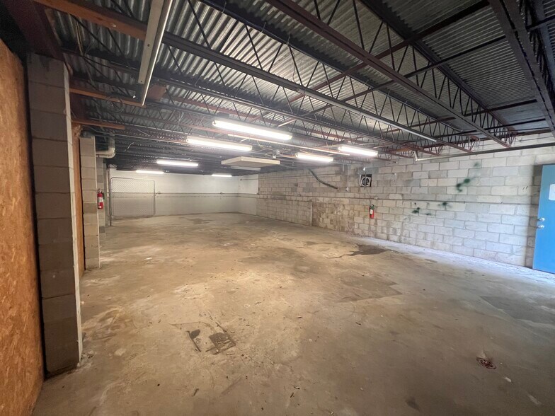 766 Deltona Blvd, Deltona, FL à vendre - Photo du bâtiment - Image 3 de 27