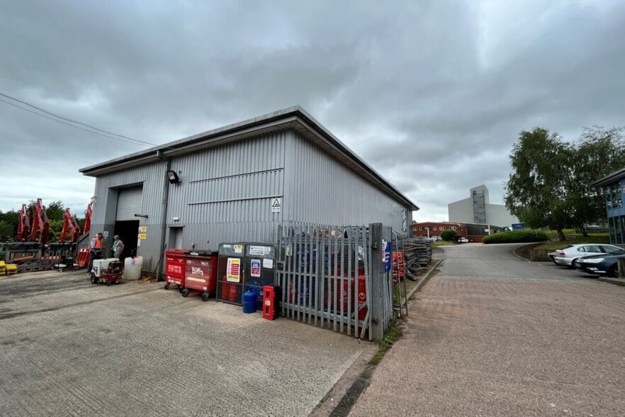 Bittern Rd, Exeter for lease - Building Photo - Image 2 of 3