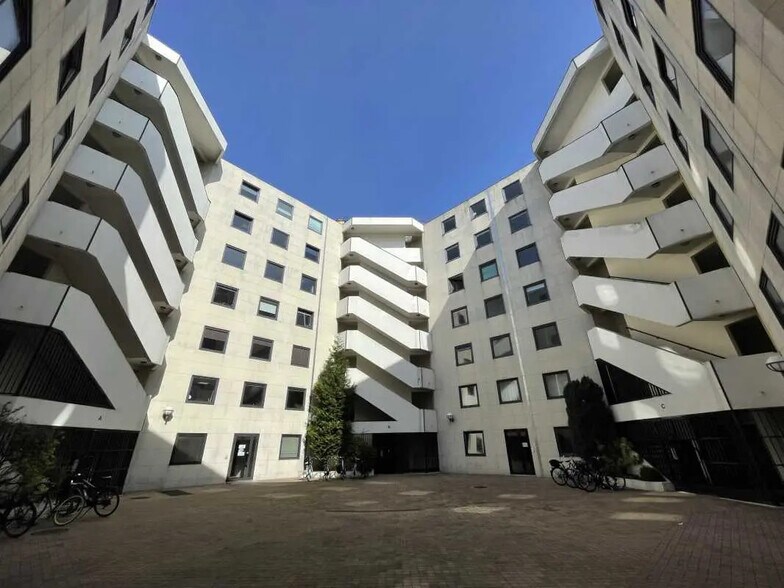 Bureau dans Montreuil à louer - Photo du bâtiment - Image 1 de 7