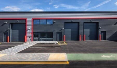 More details for 697-696 Stirling Rd, Slough - Industrial for Lease