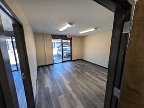 465 Maltbie St, Lawrenceville, GA for lease Interior Photo- Image 1 of 4