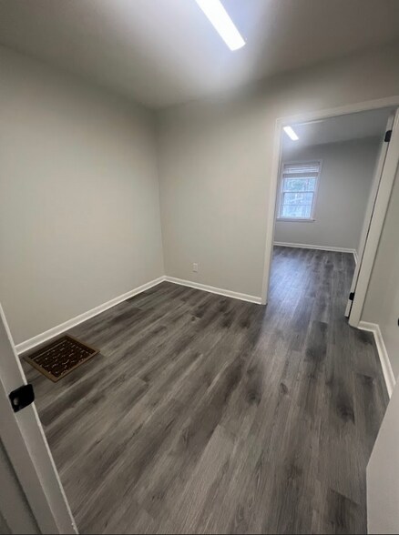 900 2nd Ave, Columbus, GA à louer - Photo du bâtiment - Image 3 de 7