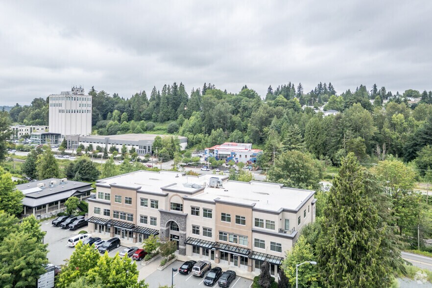 2190 W Railway St, Abbotsford, BC for sale - Building Photo - Image 2 of 3