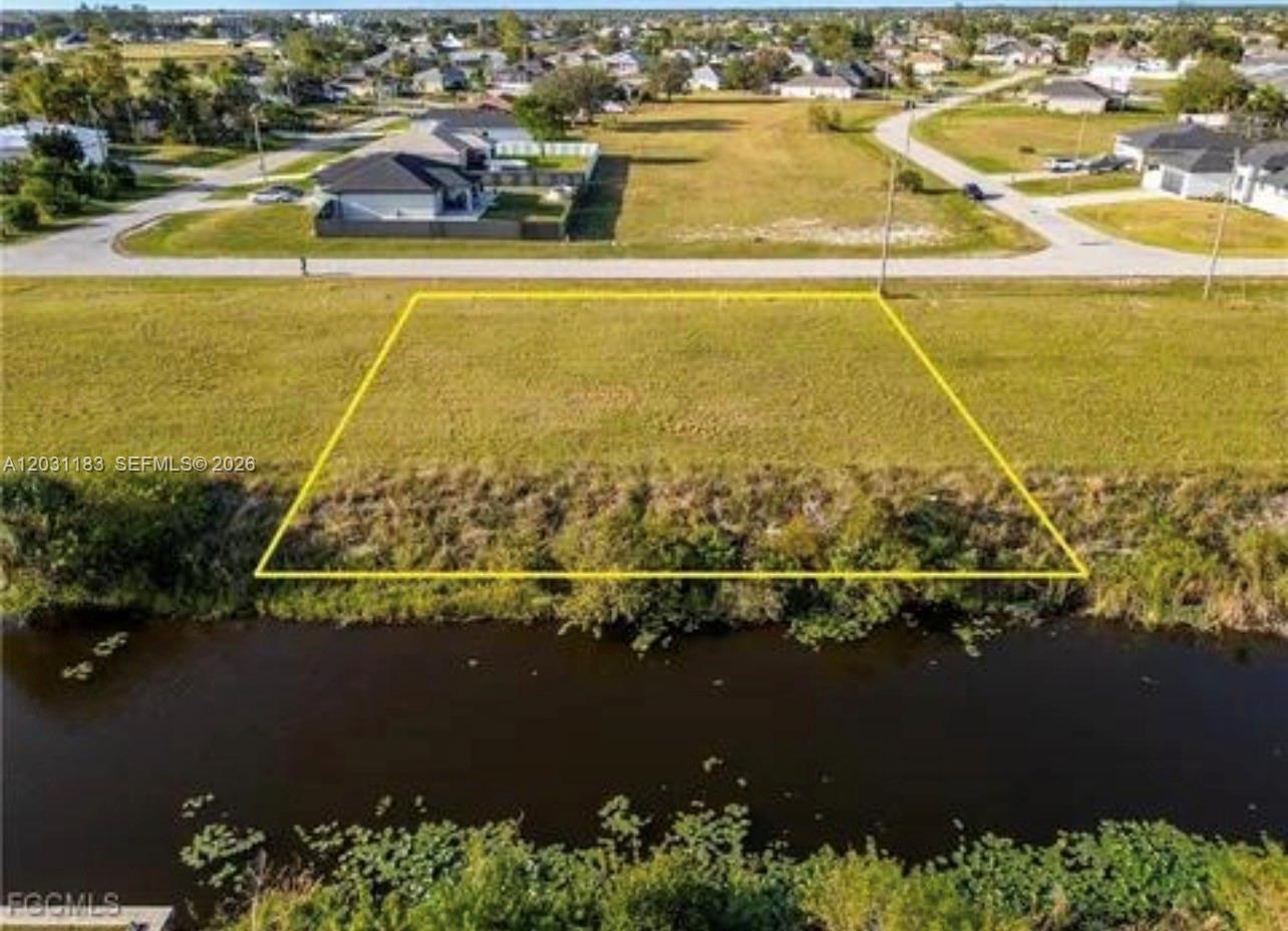 3411 NW 46th Ln, Cape Coral, FL for sale Primary Photo- Image 1 of 3