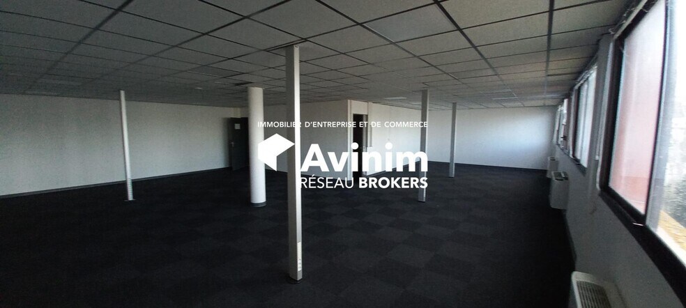 Office in Colomiers for lease - Interior Photo - Image 1 of 11