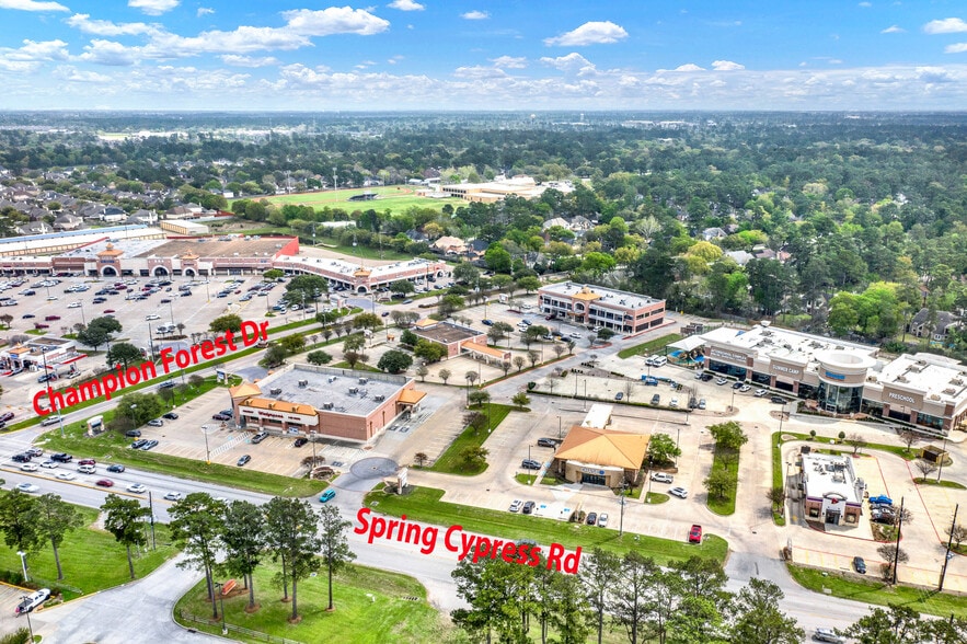 18551 Champion Forest, Spring, TX for lease - Building Photo - Image 3 of 9