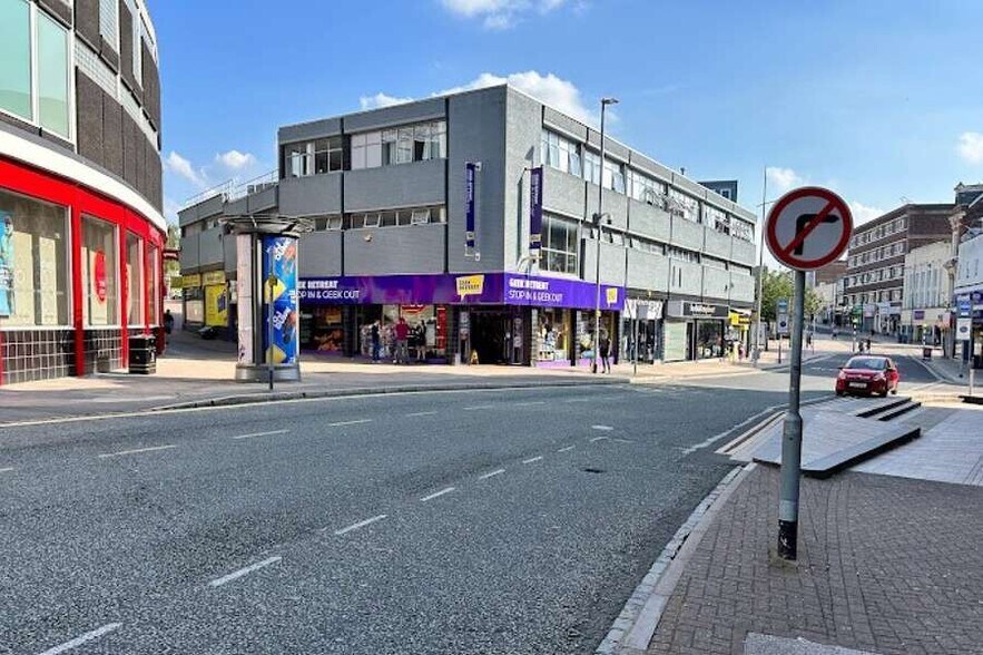 48-56 Stafford St, Stoke On Trent à louer - Photo du bâtiment - Image 2 de 4