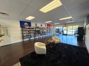 1512-1528 Zoo Pky, Asheboro, NC for lease Interior Photo- Image 2 of 11