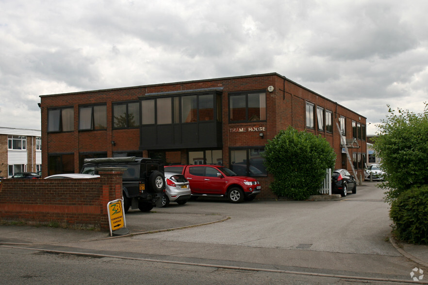 Thame Rd, Haddenham for lease - Building Photo - Image 3 of 4