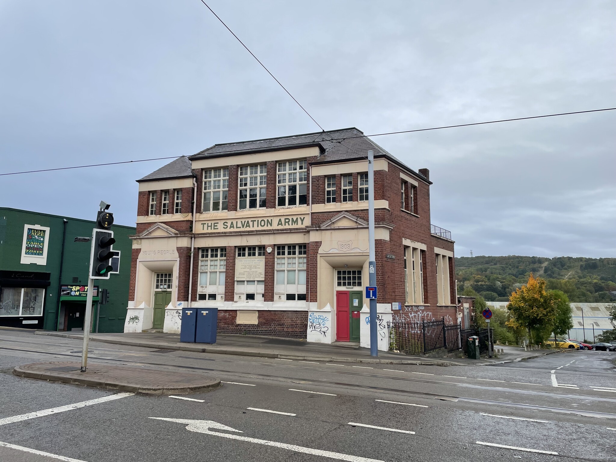 2 Langsett Road Rd, Sheffield for lease Primary Photo- Image 1 of 6