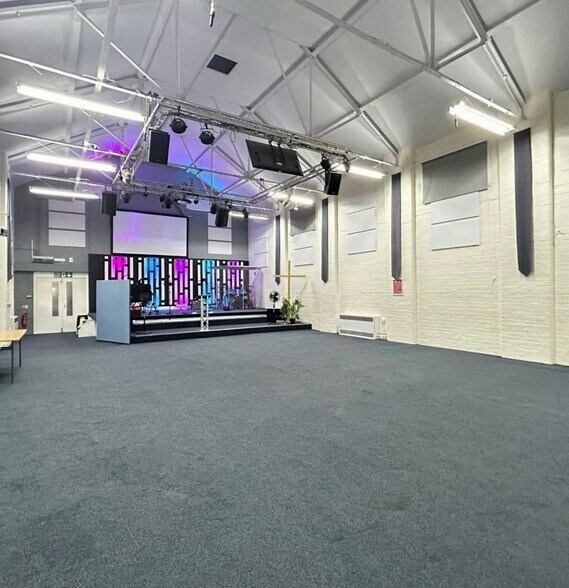 10 Haverfield Rd, Spalding à vendre - Photo intérieure - Image 3 de 9