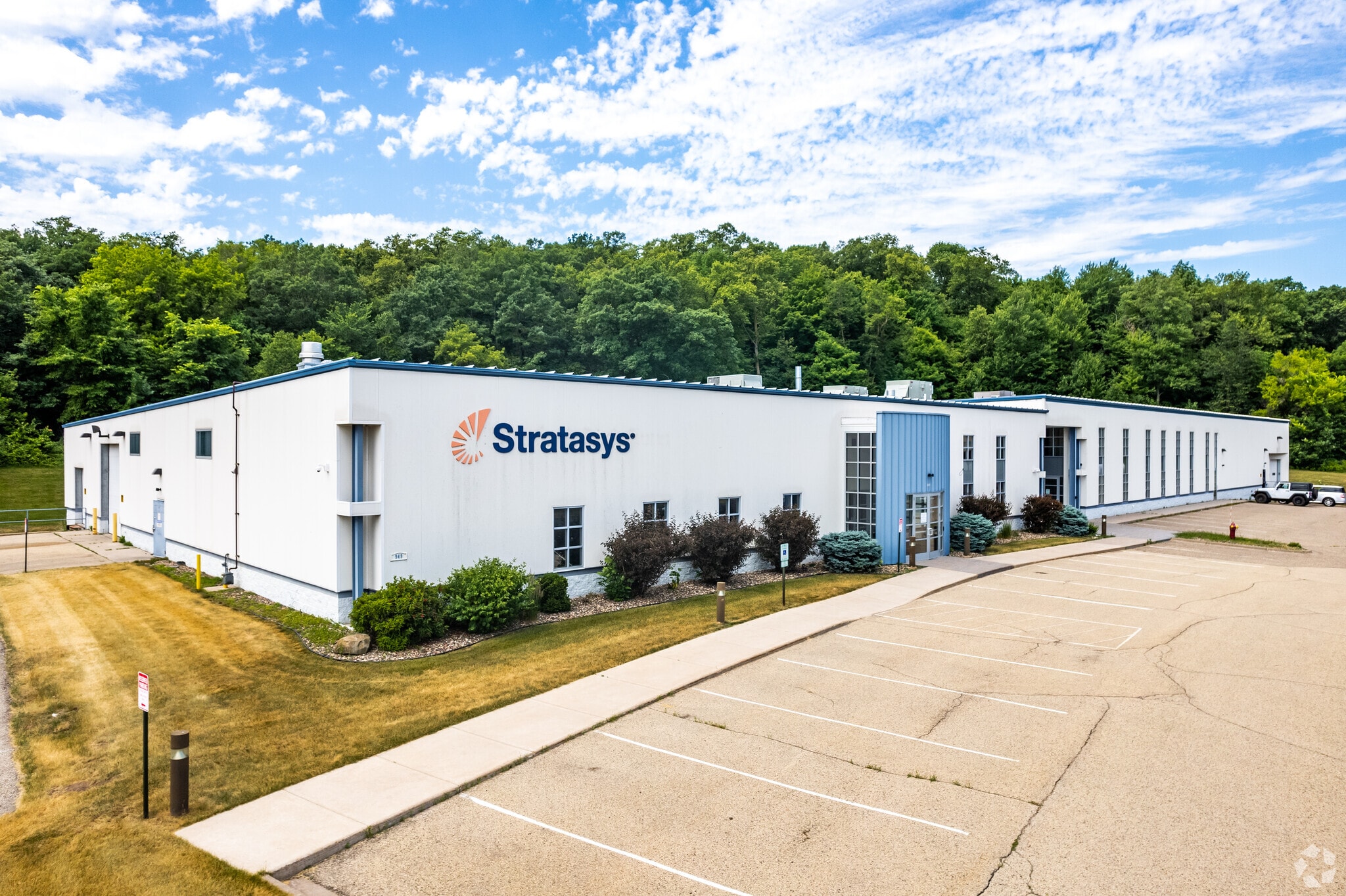 949 Antler Ct, River Falls, WI for lease Building Photo- Image 1 of 4
