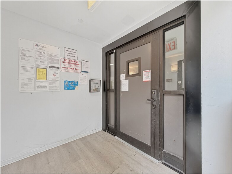 3961 Carpenter, Bronx, NY for sale - Building Photo - Image 2 of 9