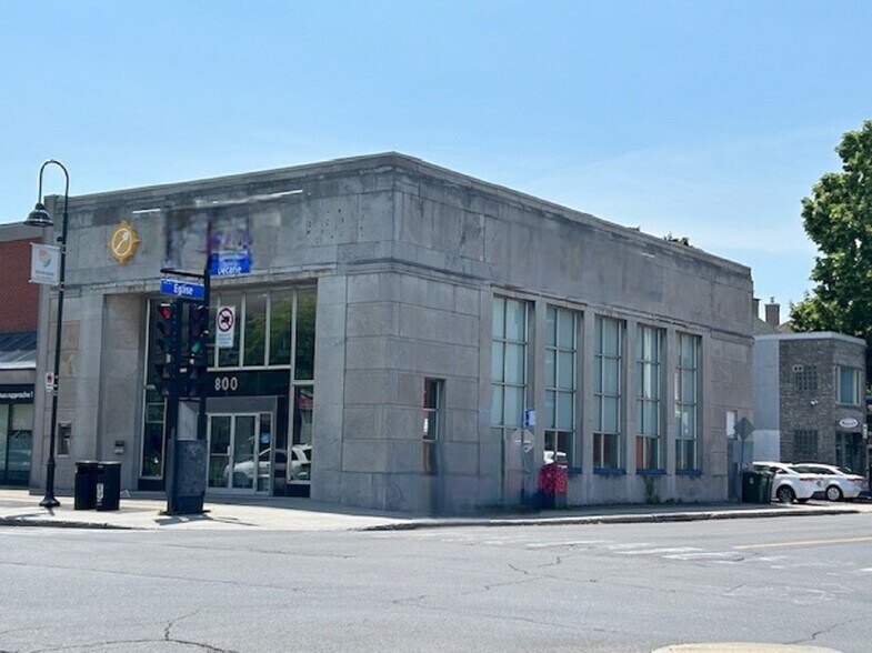 800 Boul Décarie, Saint-Laurent, QC à vendre - Photo du bâtiment - Image 1 de 1