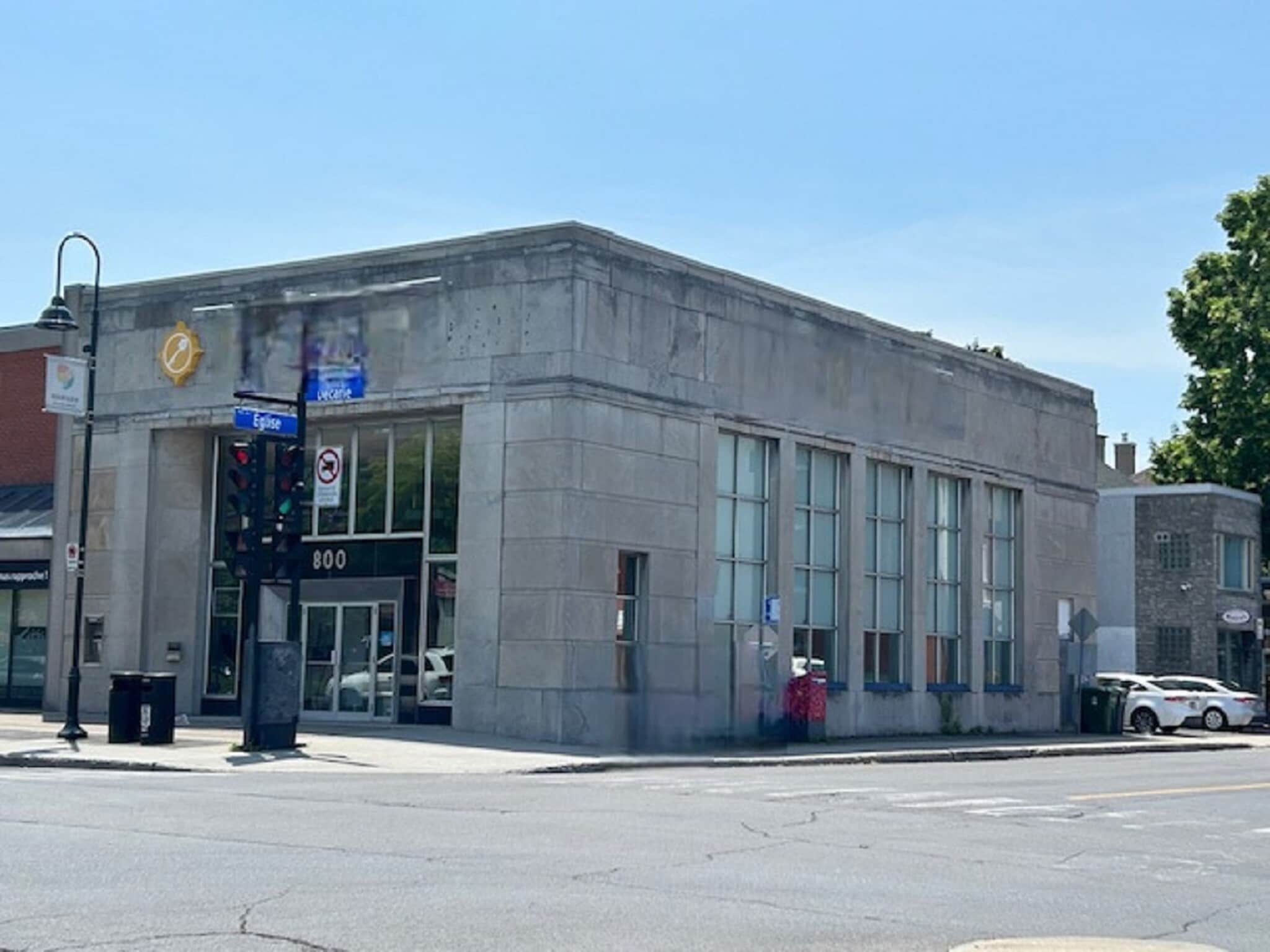 800 Boul Décarie, Saint-Laurent, QC for sale Building Photo- Image 1 of 1