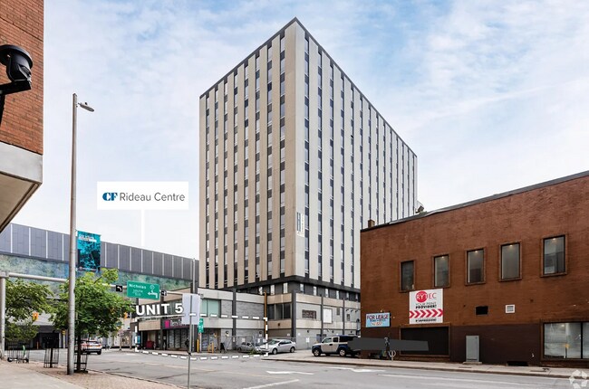 More details for 1-5 Nicholas St, Ottawa, ON - Retail for Lease