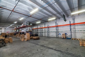 3051-3053 NW 107th Ave, Miami, FL for lease Interior Photo- Image 2 of 13