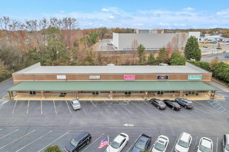 680 Fairview Rd, Simpsonville, SC for sale - Building Photo - Image 1 of 1