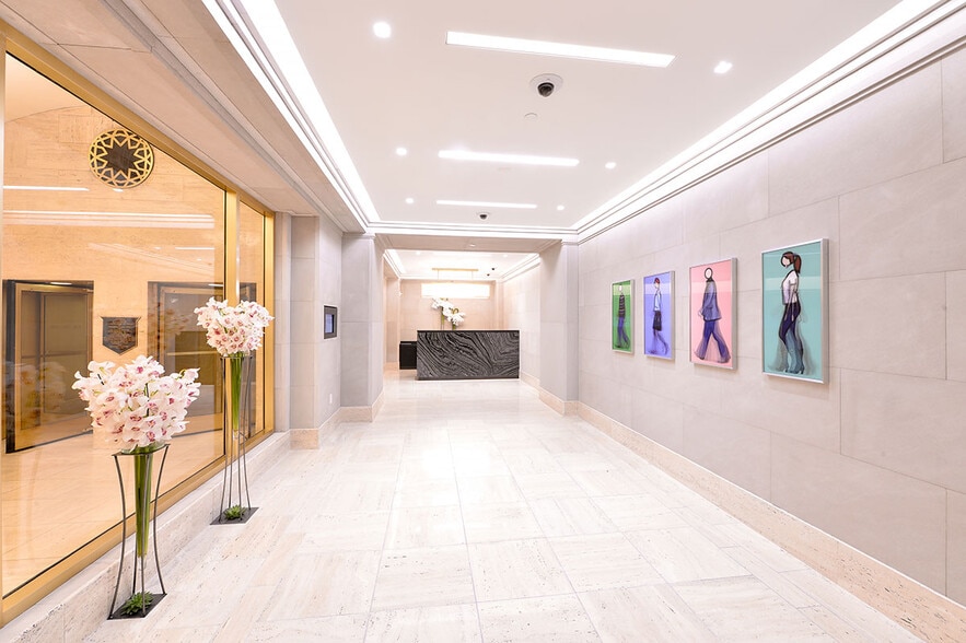 420 Lexington Ave, New York, NY for lease - Lobby - Image 3 of 9