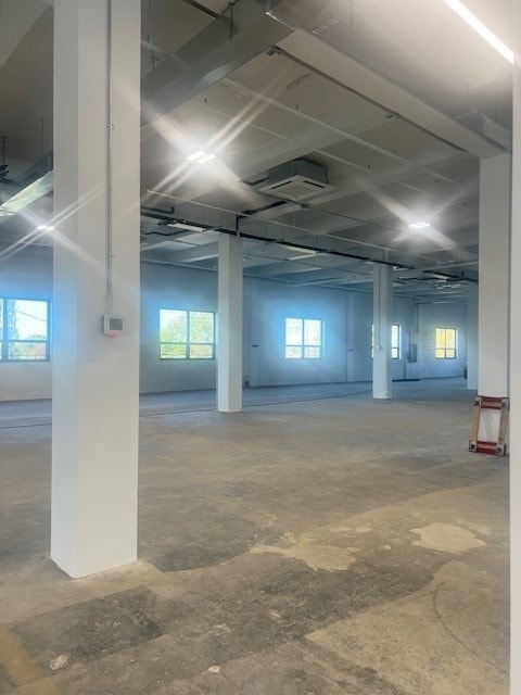 375 Fairfield Ave, Stamford, CT for lease Interior Photo- Image 1 of 5