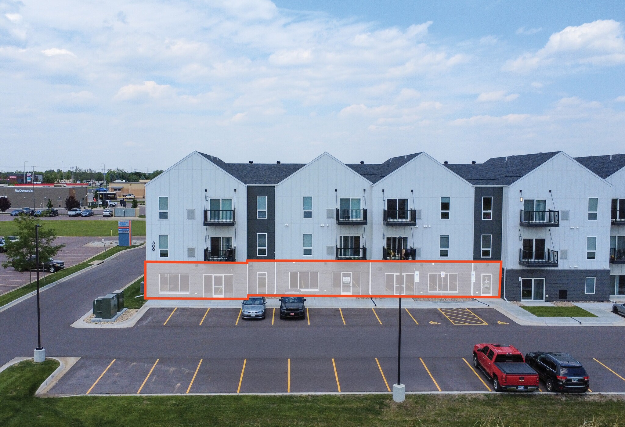 300 W 85th St, Sioux Falls, SD à louer Photo principale- Image 1 de 11