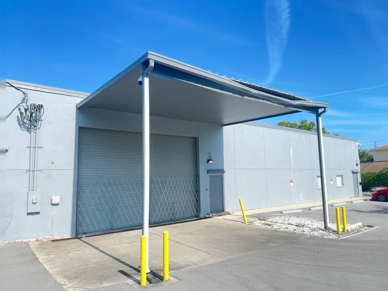 700 Magnolia Dr, Clearwater, FL for sale - Commercial Listing Video - Image 3 of 9