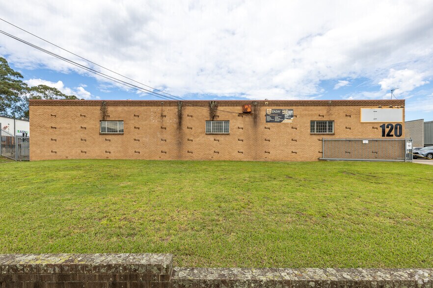 120 Gilba Rd, Girraween à louer - Photo du bâtiment - Image 2 de 4