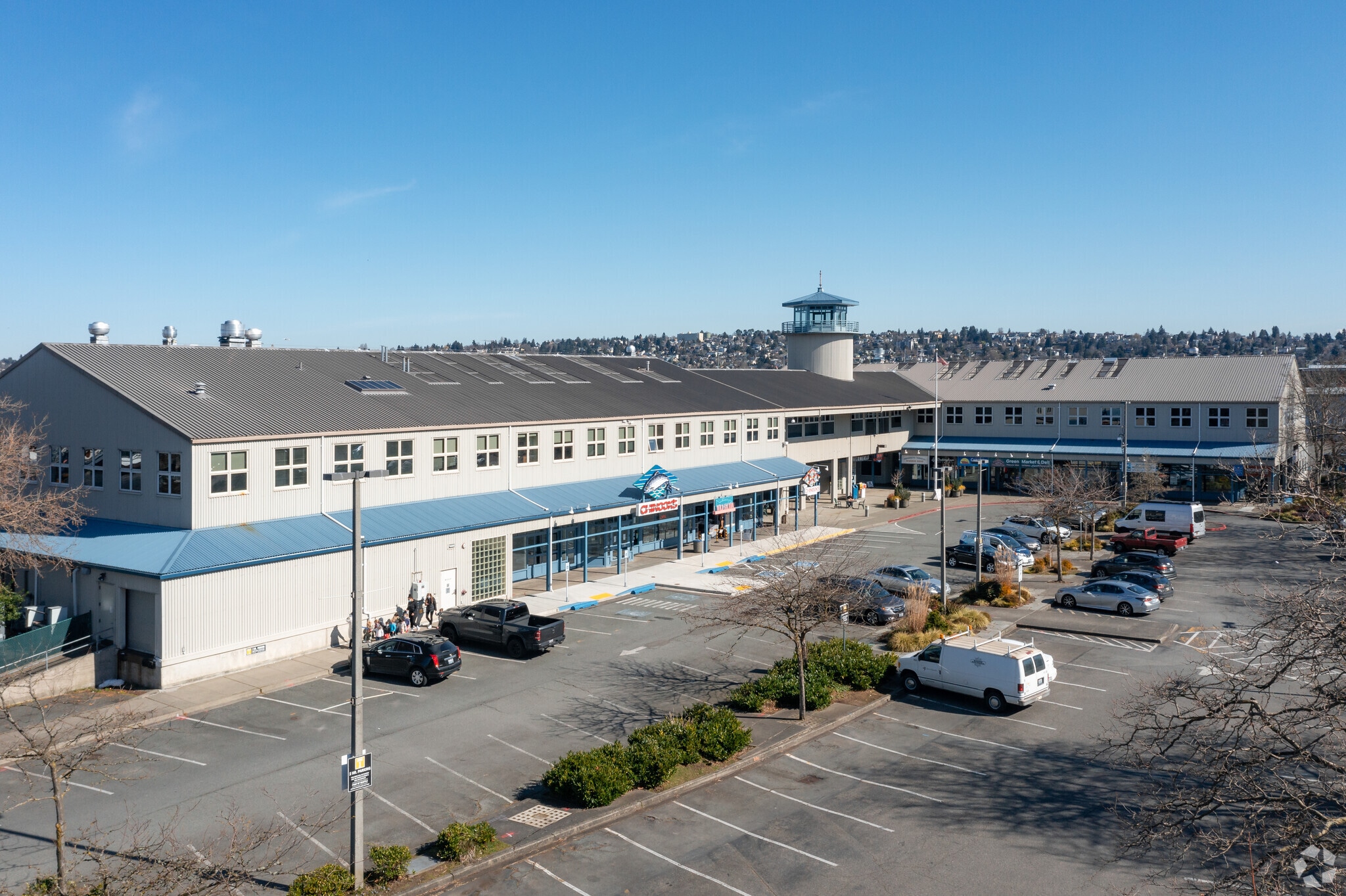 1900 W Nickerson St, Seattle, WA for lease Primary Photo- Image 1 of 6
