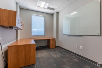200 Business Center Dr, Pittsburgh, PA for lease Interior Photo- Image 2 of 21