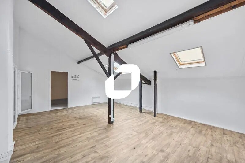 Flex in Malakoff for sale Interior Photo- Image 1 of 15