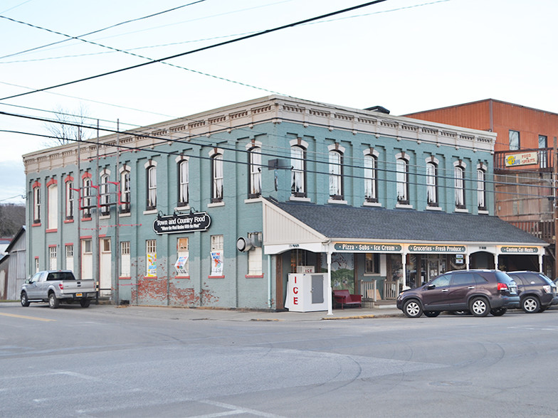 19 Main St, Sugar Grove, PA à vendre - Photo du bâtiment - Image 1 de 1