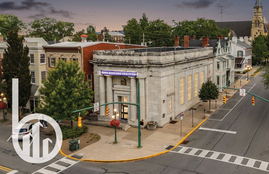 239 Market St, Lewisburg, PA for sale - Building Photo - Image 2 of 7
