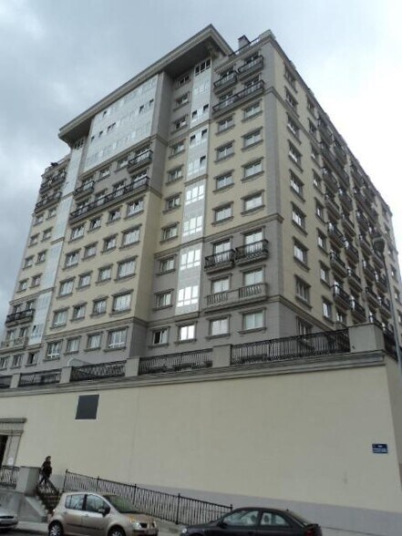 Rúa Orquídea, 30, Lugo, Lugo à vendre - Photo du bâtiment - Image 2 de 3