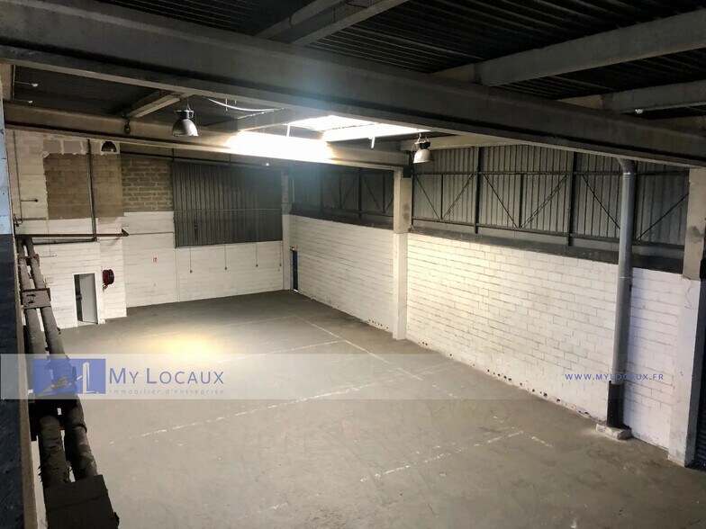 Industrial in Aulnay-sous-Bois for lease - Interior Photo - Image 2 of 5
