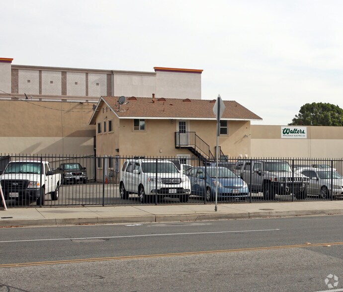 24-40 N San Gabriel Blvd, Pasadena, CA for sale - Primary Photo - Image 1 of 3