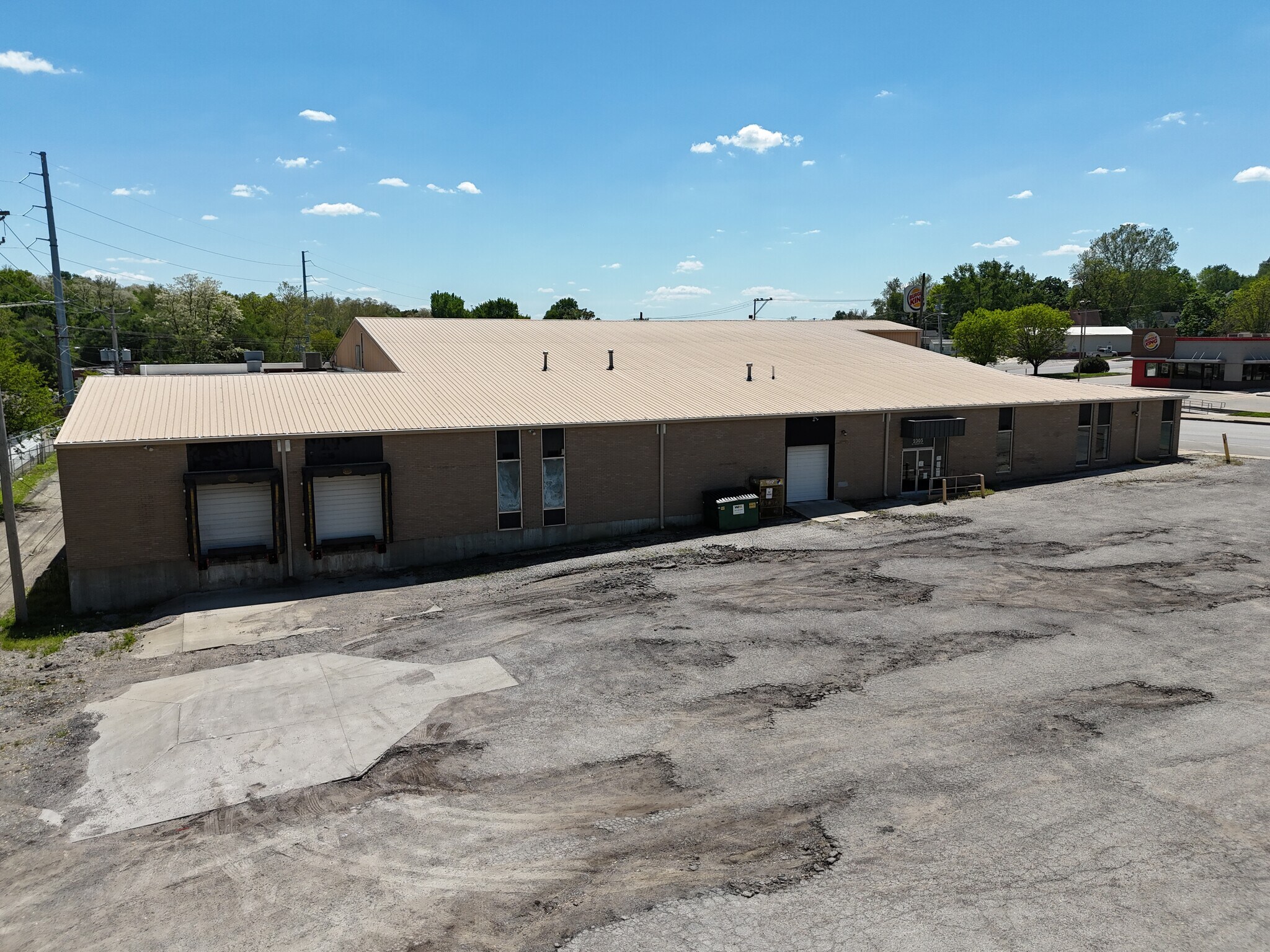 2305 Saint Joseph Ave, Saint Joseph, MO à vendre Photo du bâtiment- Image 1 de 19