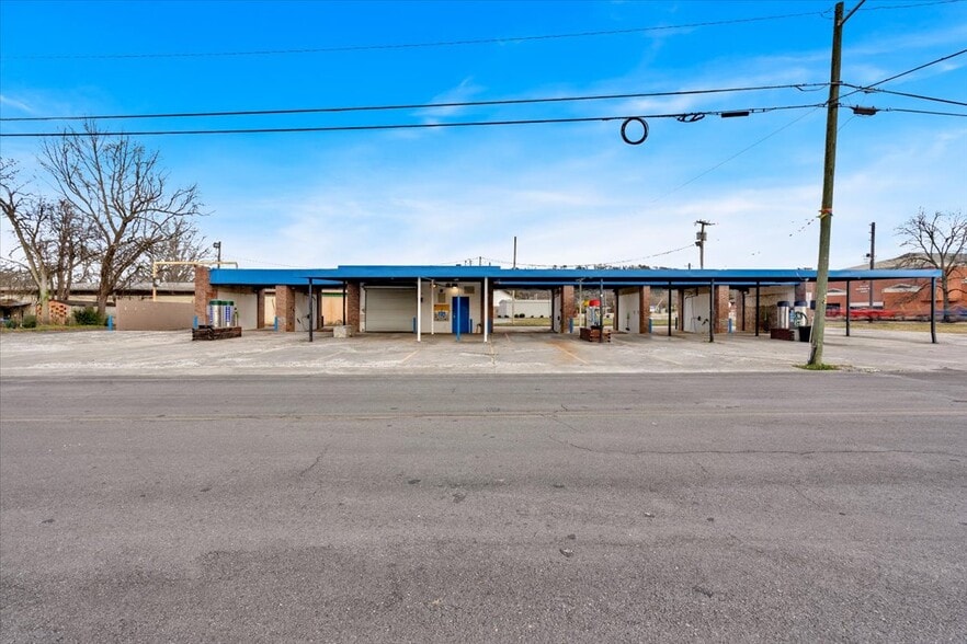 102 S Fair St, Calhoun, GA for sale - Building Photo - Image 3 of 23